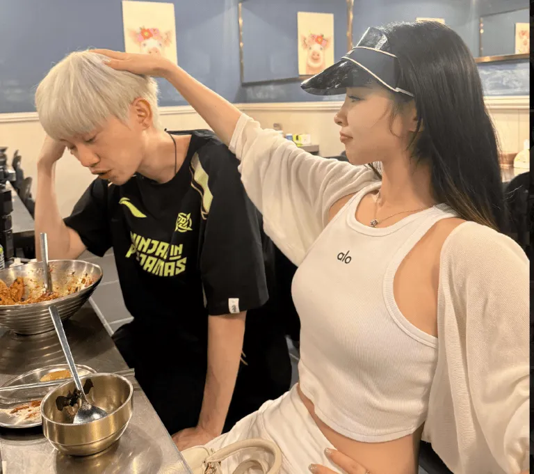 糖小幽鼓励Doinb：人生如长路，总有未能抵达的远方